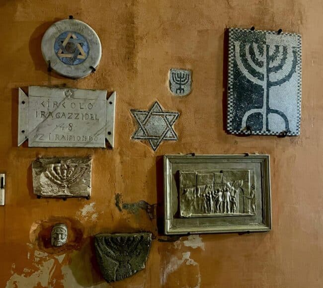 סמלים יהודיים בגטו של רומא
